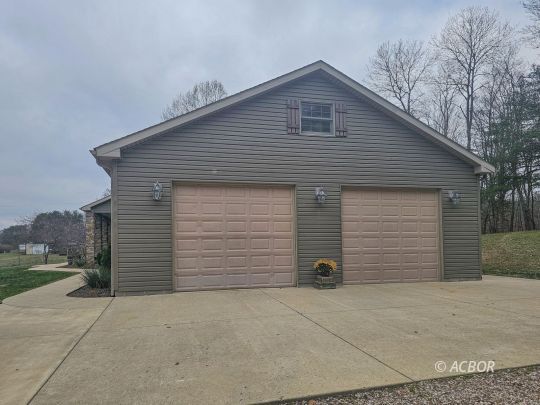 34170 Martindill Rd.