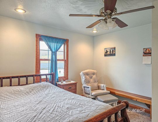 34170 Martindill Rd.