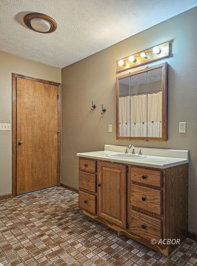 2580 Rd