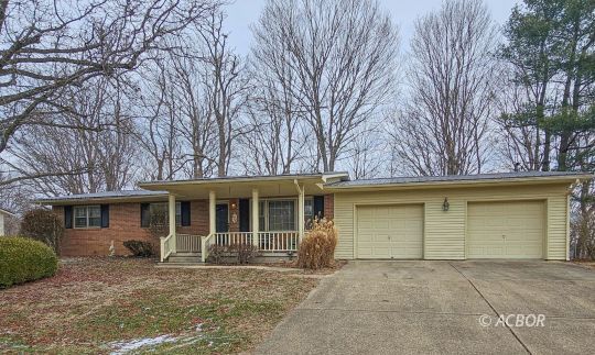 174 Sanders Dr