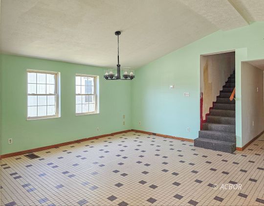 66 Pinecrest Dr.