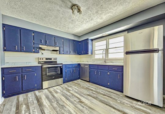 226 Ralph St