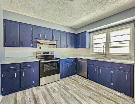 226 Ralph St