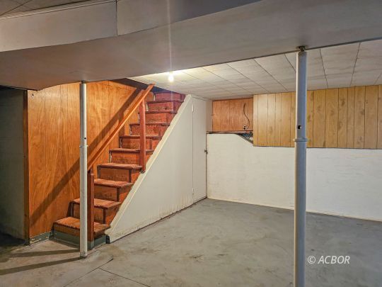 226 Ralph St