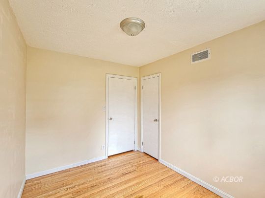 226 Ralph St