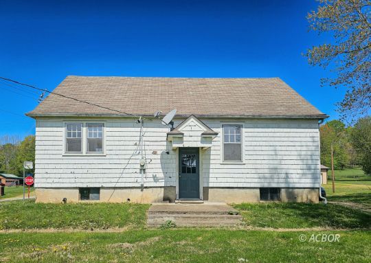 395 Vale Rd.