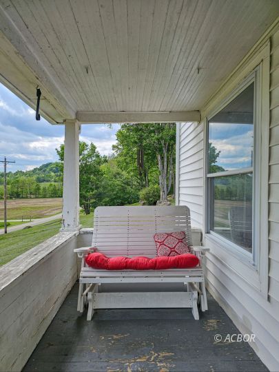3202 Raccoon Rd.