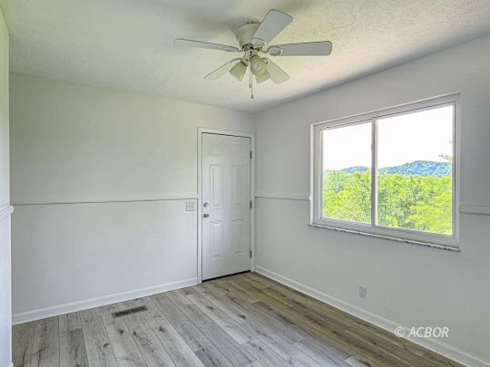 23223 State Route 7