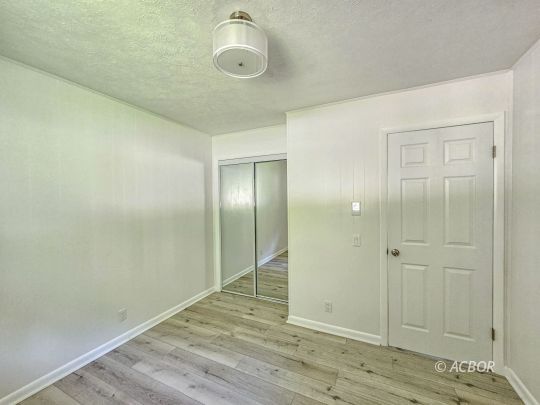23223 State Route 7