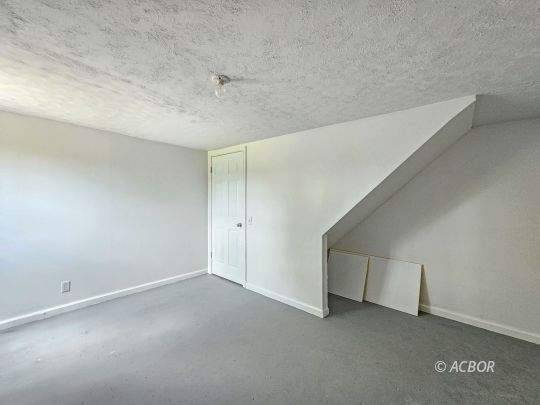 23223 State Route 7