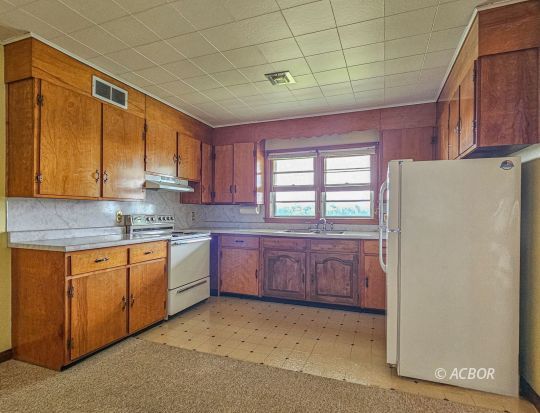 234 Honeysuckle Dr.