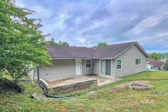 574 Jay Drive