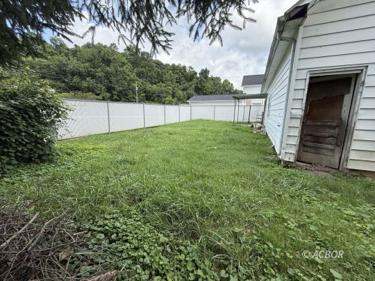52 Gallia St