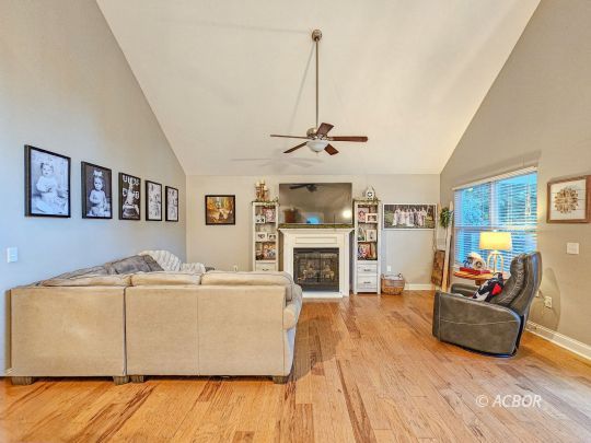 350 StandPipe Rd