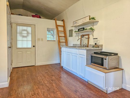 350 StandPipe Rd