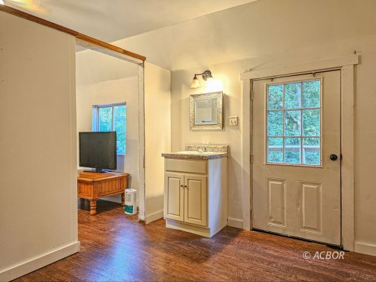 350 StandPipe Rd