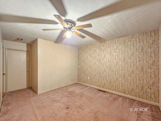 107 Buhl Morton Rd