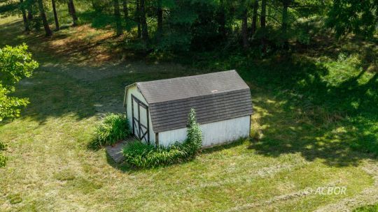 107 Buhl Morton Rd