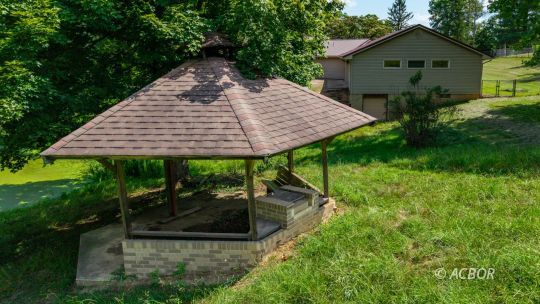 107 Buhl Morton Rd