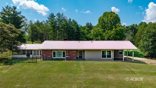 107 Buhl Morton Rd