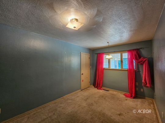 107 Buhl Morton Rd