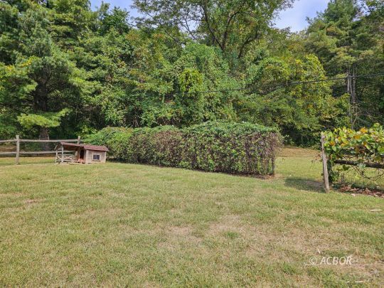 182 Brentwood Dr
