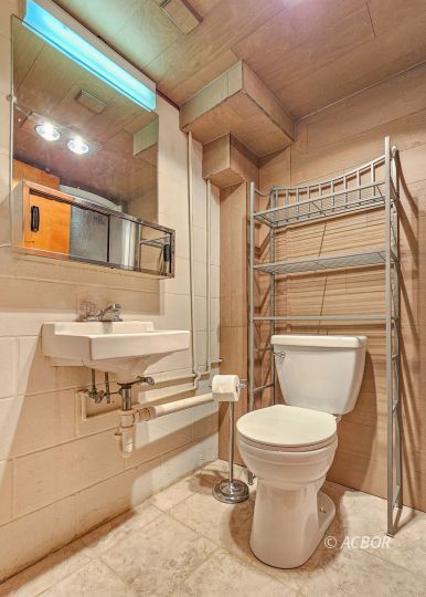 182 Brentwood Dr