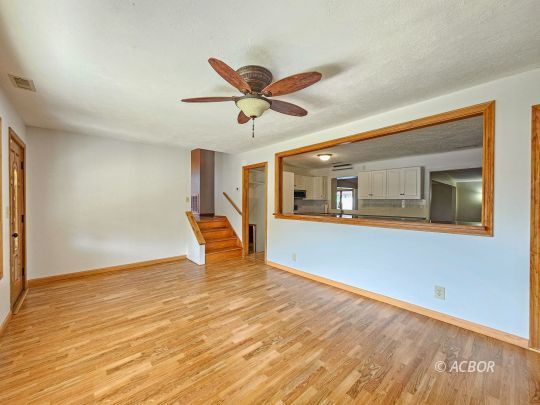 182 Brentwood Dr