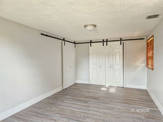 182 Brentwood Dr