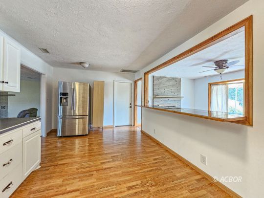 182 Brentwood Dr