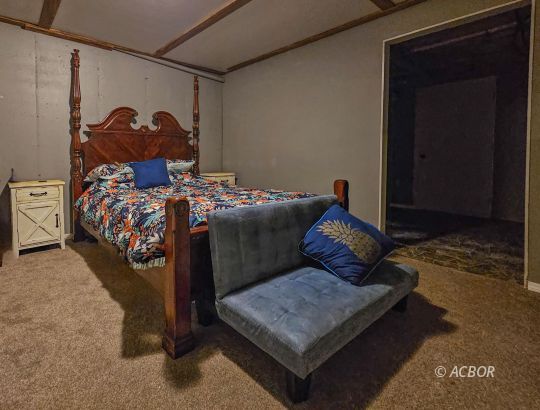 1176 Tick Ridge Rd