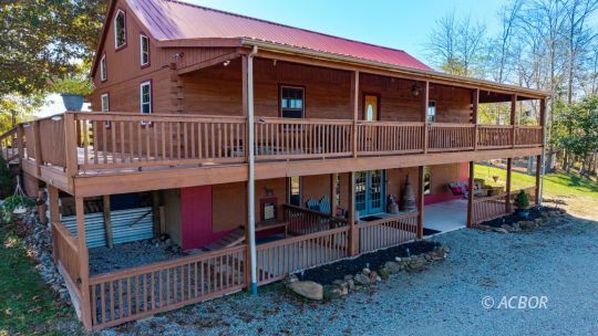 1176 Tick Ridge Rd