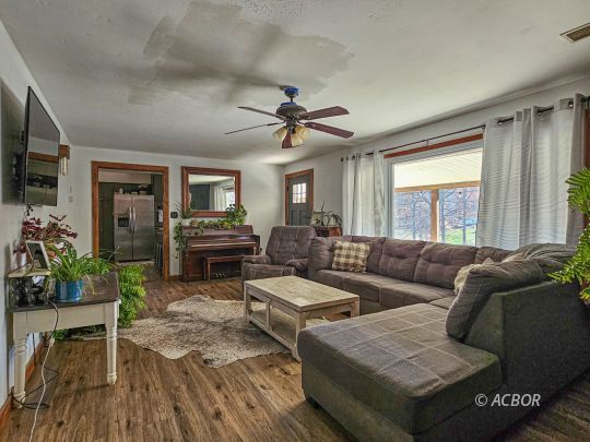 370 Mercerville Rd.