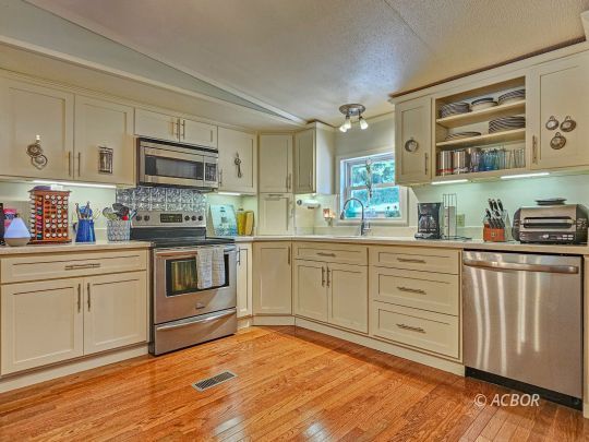 3028 Bladen Road