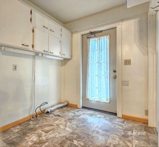 103 Bastiani Dr