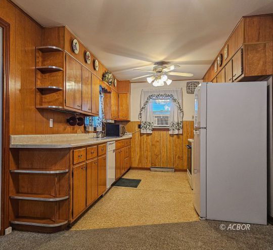 103 Bastiani Dr