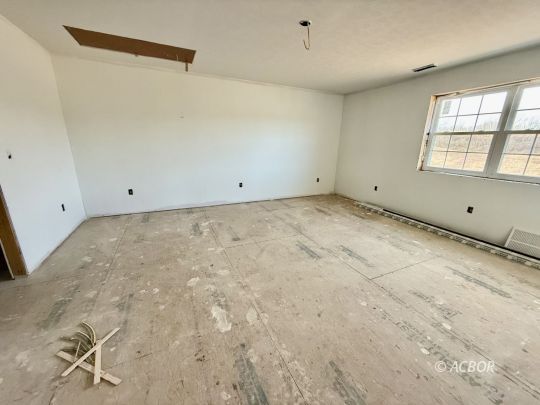 4346 Mt. Tabor Rd.