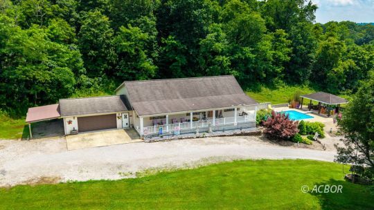 114 Oliver Rd.