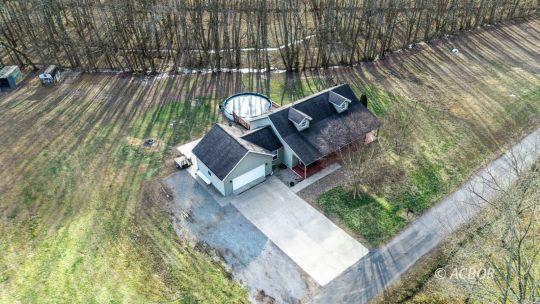 174 Walker Road