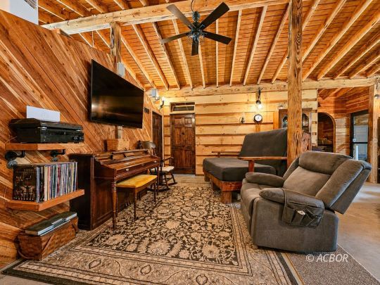 545 Peters Branch Rd