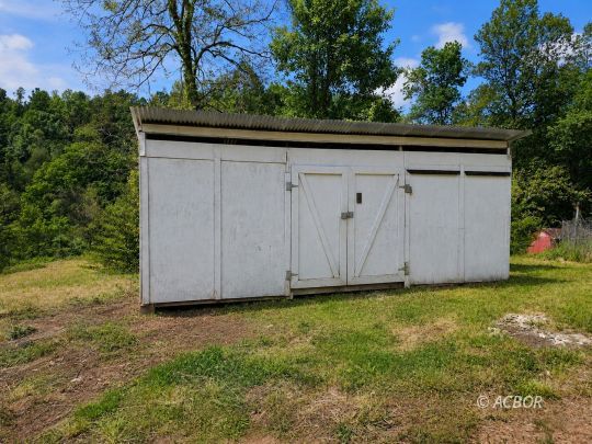 545 Peters Branch Rd