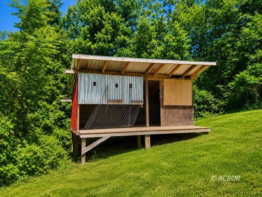 545 Peters Branch Rd