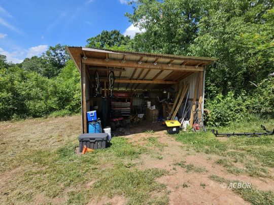 545 Peters Branch Rd