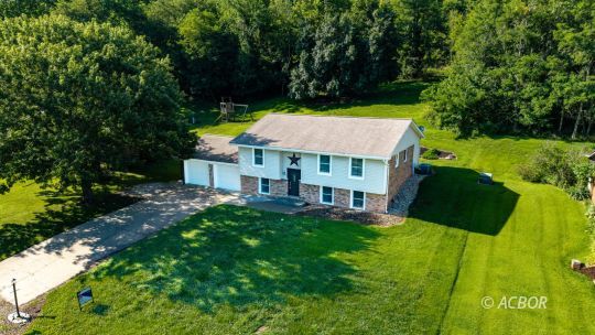 238 Carman Dr