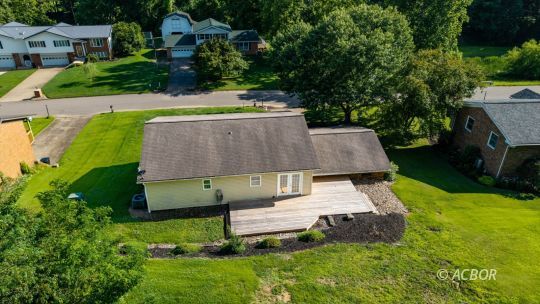 238 Carman Dr