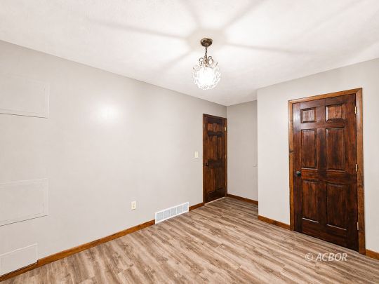 142 Sheets Road