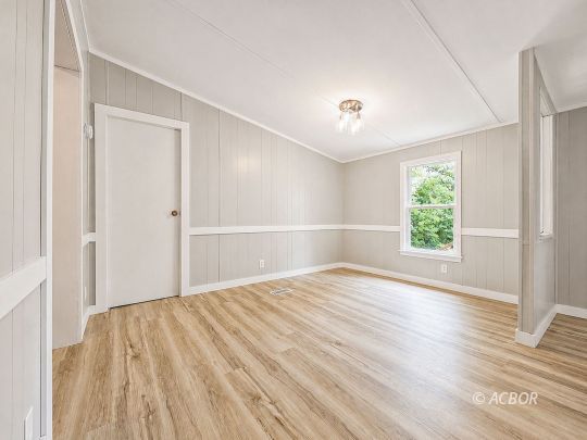 1485 Herman Road