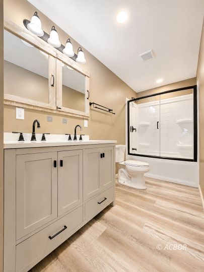 14543 Beaver Pike