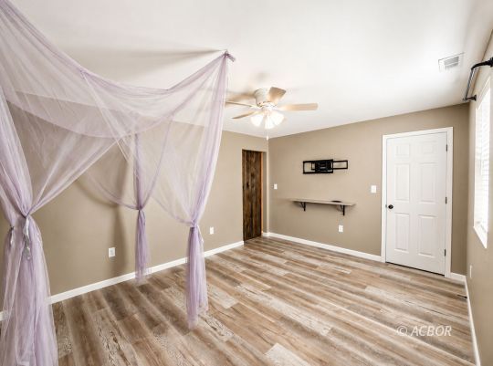 14543 Beaver Pike