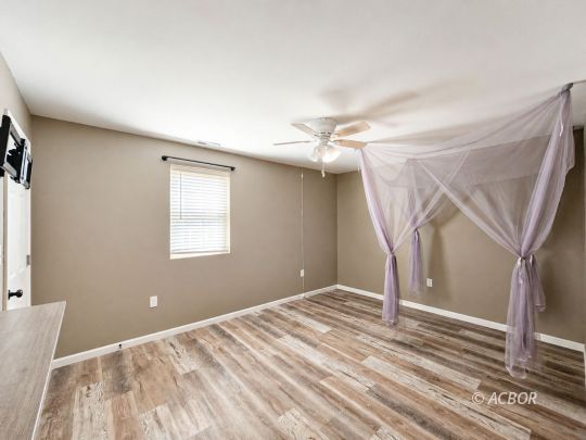 14543 Beaver Pike